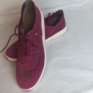 CRAVO&CANELA leather sneakers size 9